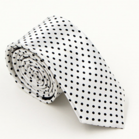Hvidt slips med sorte prikker